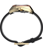 Q Timex 1972 Reissue 43x39mm Leather Strap Watch